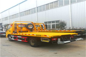 肥乡附近拖车救援搭电