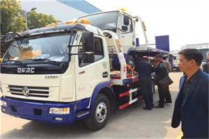 肥乡汽车道路救援拖车价格